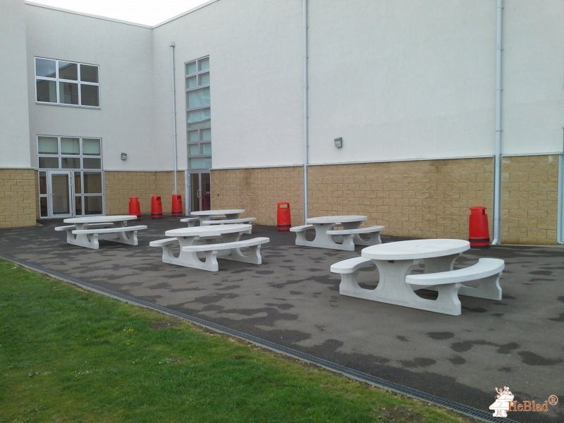 John Ferneley College out  Melton Mowbray