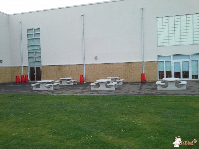 John Ferneley College out  Melton Mowbray