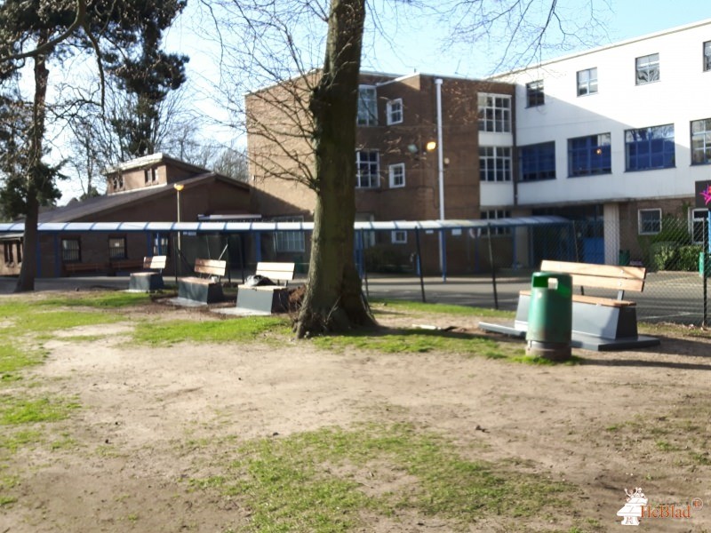 Handsworth Wood Girls' Academy from Birmingham B20 2HL