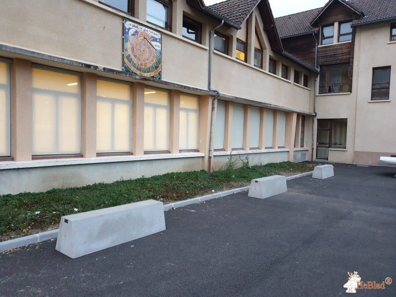 Collège Marcel Cuynat from Monestier de Clermont 