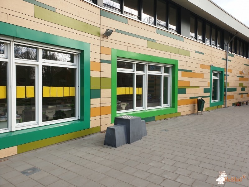 Basisschool de Hofvilla from Wateringen