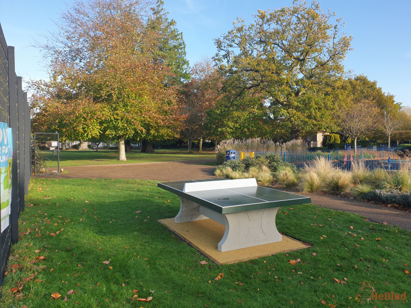 Hillworth Park out  Devizes