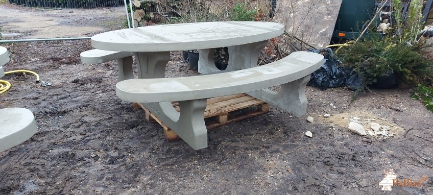 Scandor Landscape Contractors Ltd out  Hants