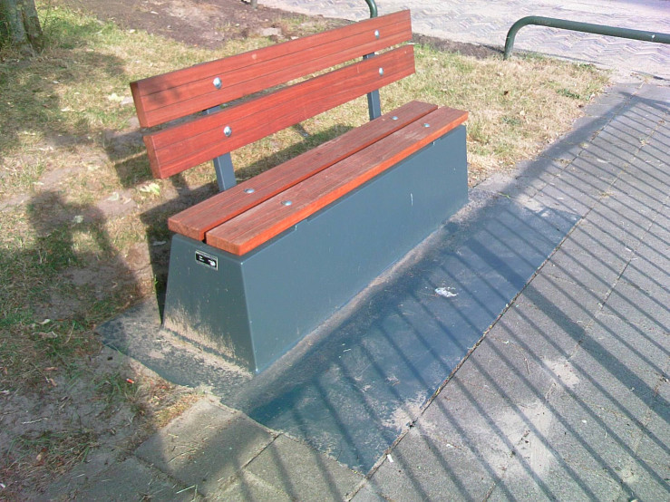 Concrete bench DeLuxe with bottom plate and backrest Anthracite