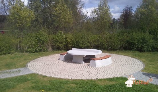 Bench DeLuxe Oval Natural Concrete