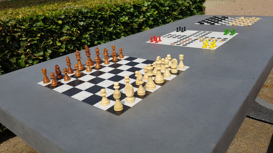 Multi Gaming table, chess-ludo-checkers anthracite-concrete