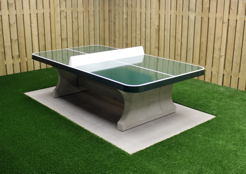 Concrete base plate for tennis table