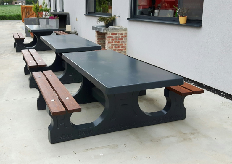 Concrete Picnic table DeLuxe Anthracite Wheelchair accessible 