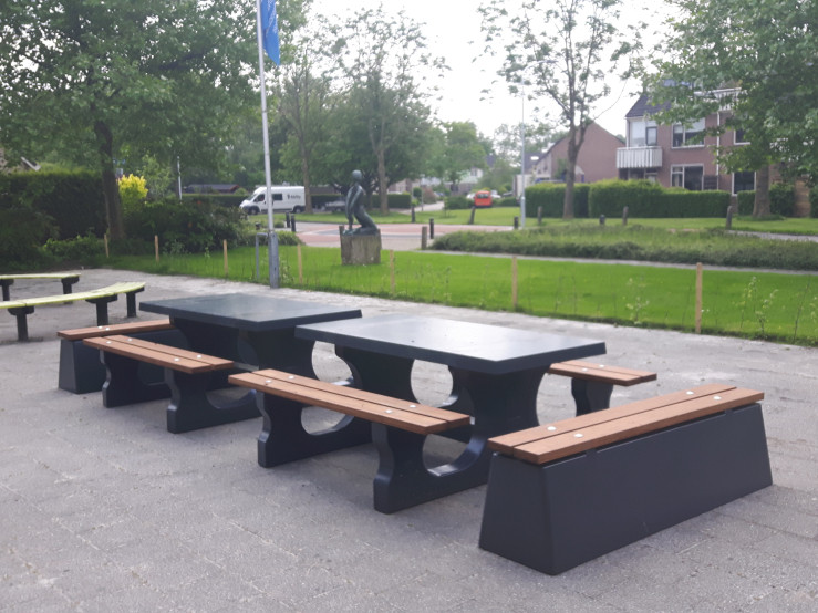 Concrete Picnic table DeLuxe Anthracite 