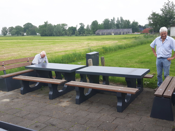 Concrete Picnic table DeLuxe Anthracite 